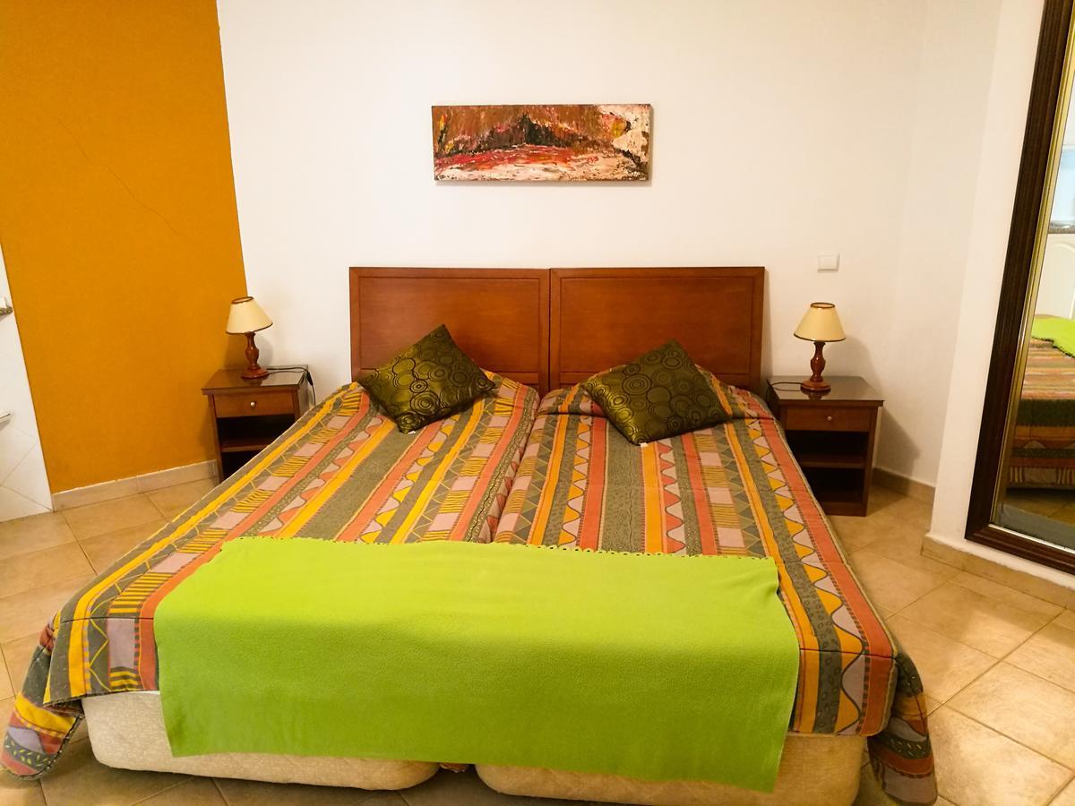 לאגוּ‏ש Porto Mos Residence מראה חיצוני תמונה